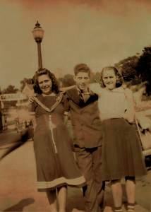 Edna Baker, William (Bill) Baker  Friend 5 x 7 400dpi