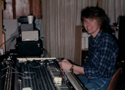 Philip Paul Beyer in Home Studio Reynolds Road Nashville Tn 1980s 400dpi