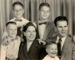 Top-William E (Billy), Henry T (Teddy), Philip Paul, Edna, James M (Jimmy), Henry T. Beyer Jr.,